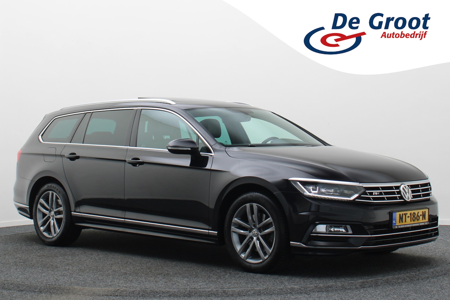 Volkswagen Passat Variant - 1.6 TDI DSG Highline Business R-Line Panoramadak, Virtual Cockpit, Trekhaak, Camera, Apple - AutoWereld.nl