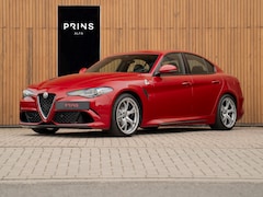 Alfa Romeo Giulia - 2.9 V6 Quadrifoglio | Manual