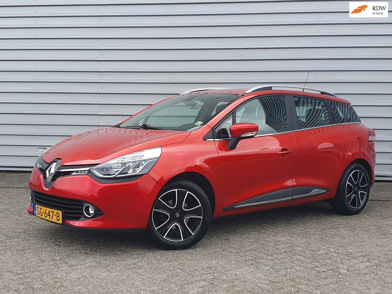 Renault Clio Estate - 0.9 TCe Dyn. Clima/Cruise/NAVI - AutoWereld.nl