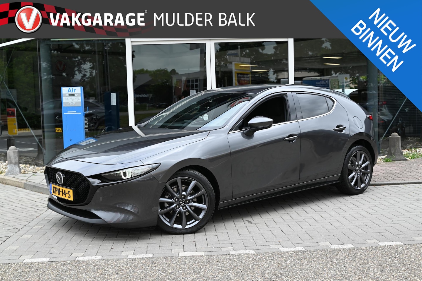 Mazda 3 - 2.0 e-SkyActiv-G M Hybrid 122 Luxury - AutoWereld.nl