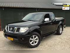 Nissan Navara - 2.5 dCi LE Double Cab/AIRCO/4X4/CLIMA/ABS/LMV/TOPBOX/