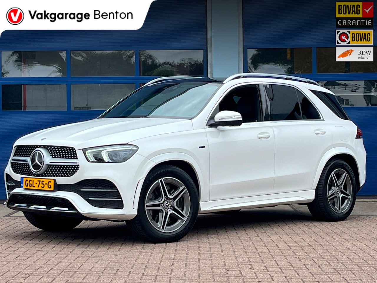 Mercedes-Benz GLE-Klasse - 350 de 4MATIC AMG Line | Sportpaket Int & Ext | Panoramadak | Distronic Plus | Apple Carpl - AutoWereld.nl