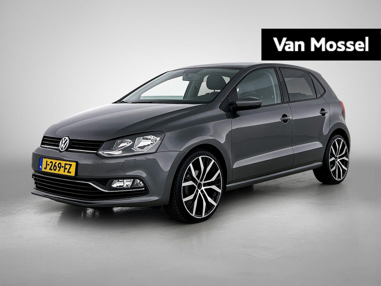 Volkswagen Polo - 1.2 TSI Comfortline Business R Automaat | Cruise control | Airco | Apple carplay | Parkeer - AutoWereld.nl