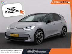 Volkswagen ID.3 - Pure 52 kWh Navigatie Apple Carplay Android Auto Camera Parkeerhulp Adaptive Cruise Contro