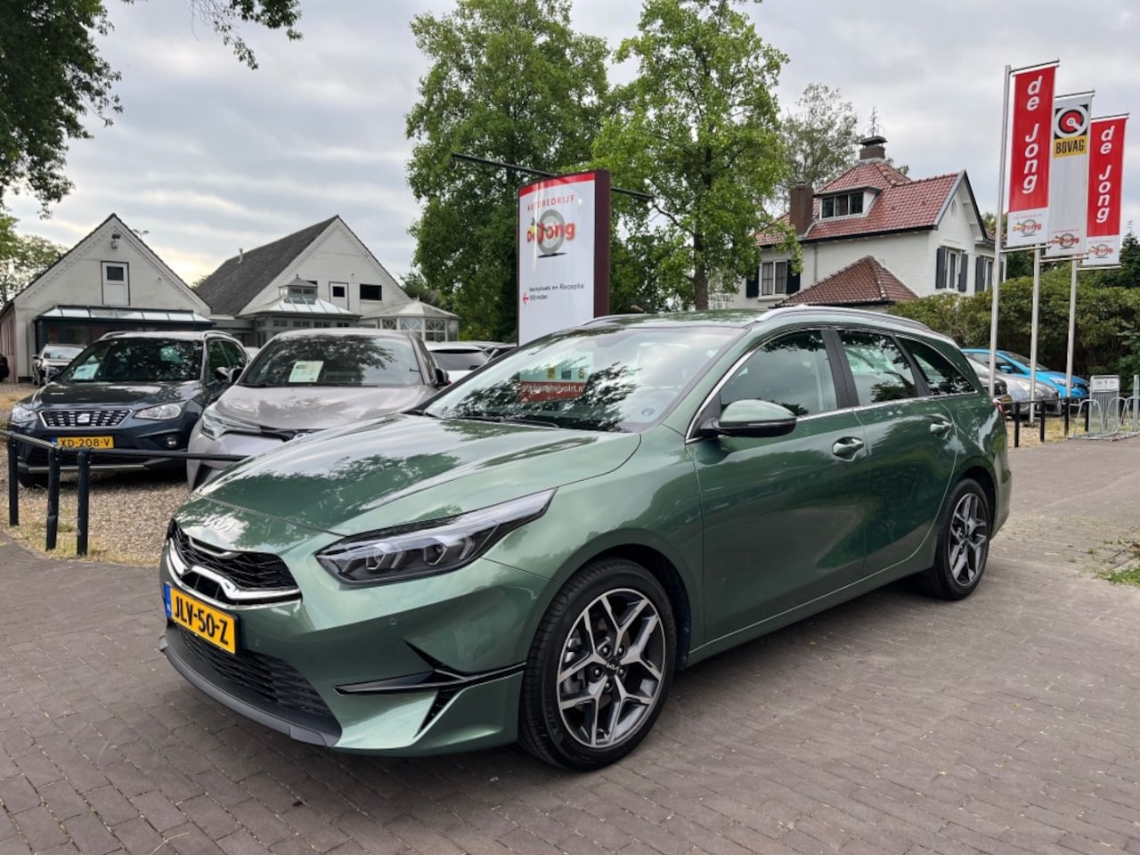 Kia Cee'd Sportswagon - SPORTSWAGON 1.5 T-GDI 140PK DYNAMICPLUSLINE / CARPLAY / CAMERA / LED / KEYLESS - AutoWereld.nl