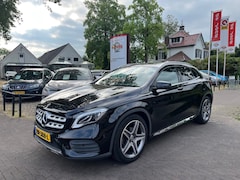 Mercedes-Benz GLA-Klasse - 180 ACTIVITY EDITION AUTOMAAT / NAVI / CAMERA / 19'' LM-VELGEN / HALF LEDER / CRUISE CTR.