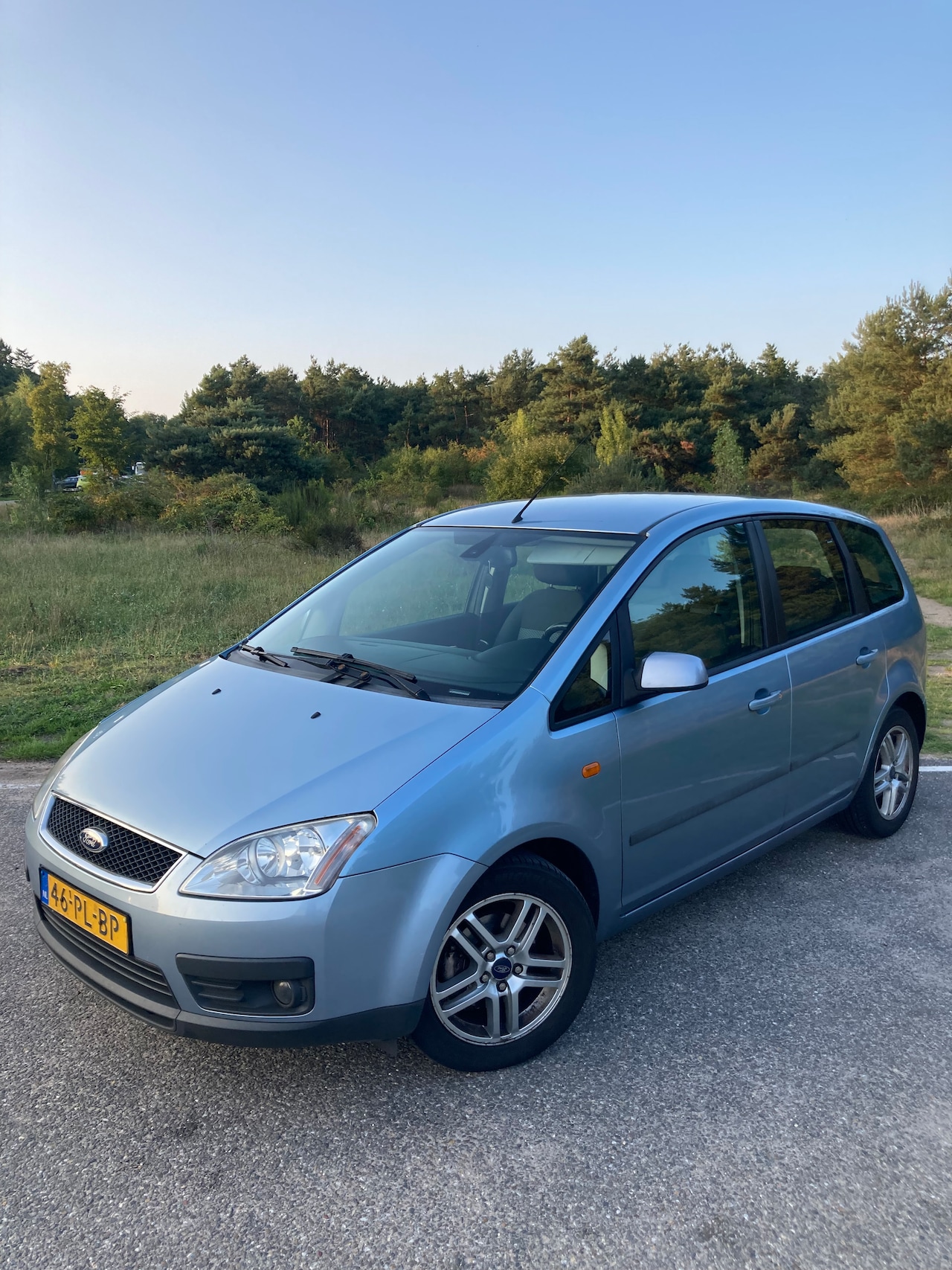 Ford Focus C-Max - 1.8-16V First Edition - AutoWereld.nl