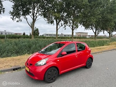 Toyota Aygo - 1.0-12V +