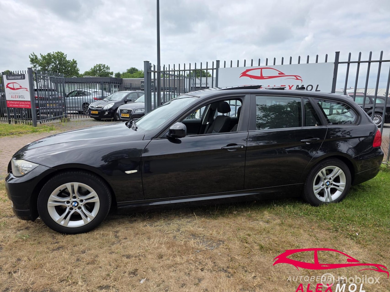 BMW 3-serie Touring - 318i High Executive 318i High Executive - AutoWereld.nl