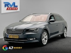 Skoda Superb Combi - 1.4 TSI ACT Style Business | Automaat | Carplay | Trekhaak | Leder | Camera | Navigatie |