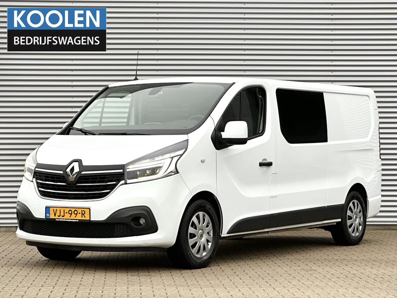 Renault Trafic - 2.0 dCi 145PK L2H1 DC Dubbele cabine automaat - AutoWereld.nl