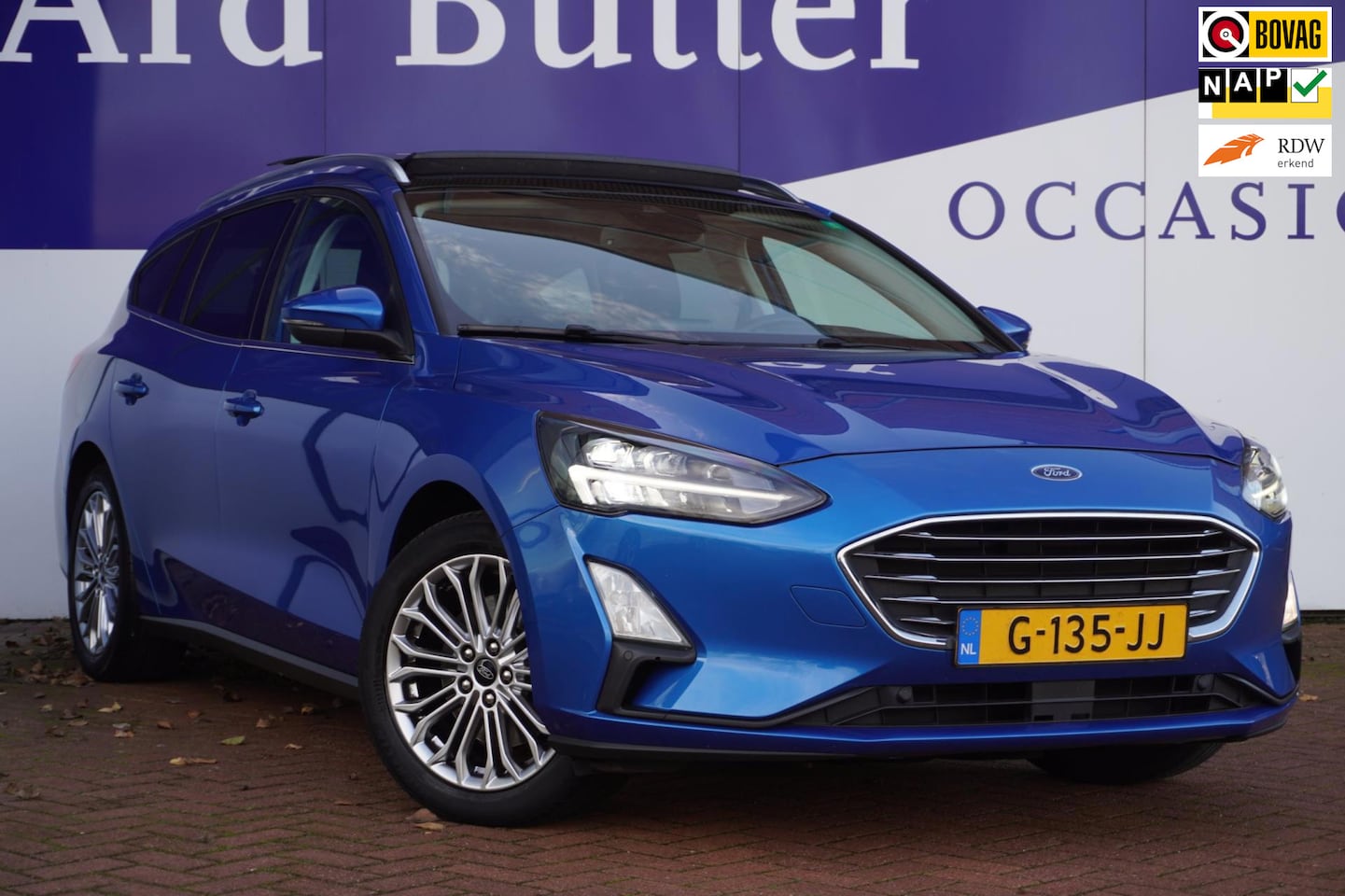 Ford Focus Wagon - 1.5 EcoBoost 150PK Titanium Business+pano-dak+Navigatie+winter-pakket+17'lmv =OKT-2019 - AutoWereld.nl
