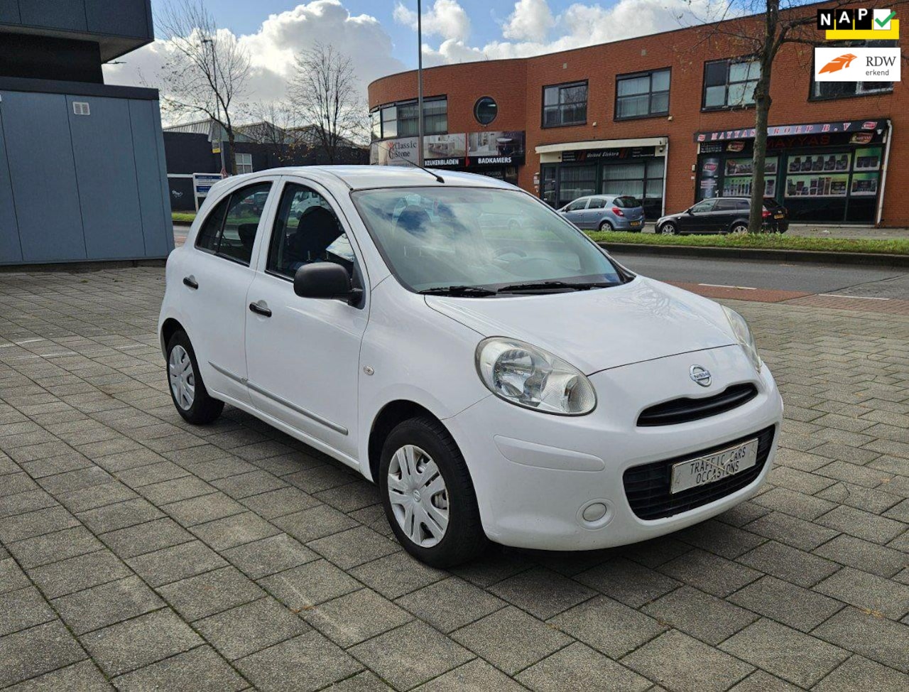 Nissan Micra - 1.2 DIG-S Visia 1.2 DIG-S Visia,2eigenaar,airco,apk 08-2026 ,km nap - AutoWereld.nl