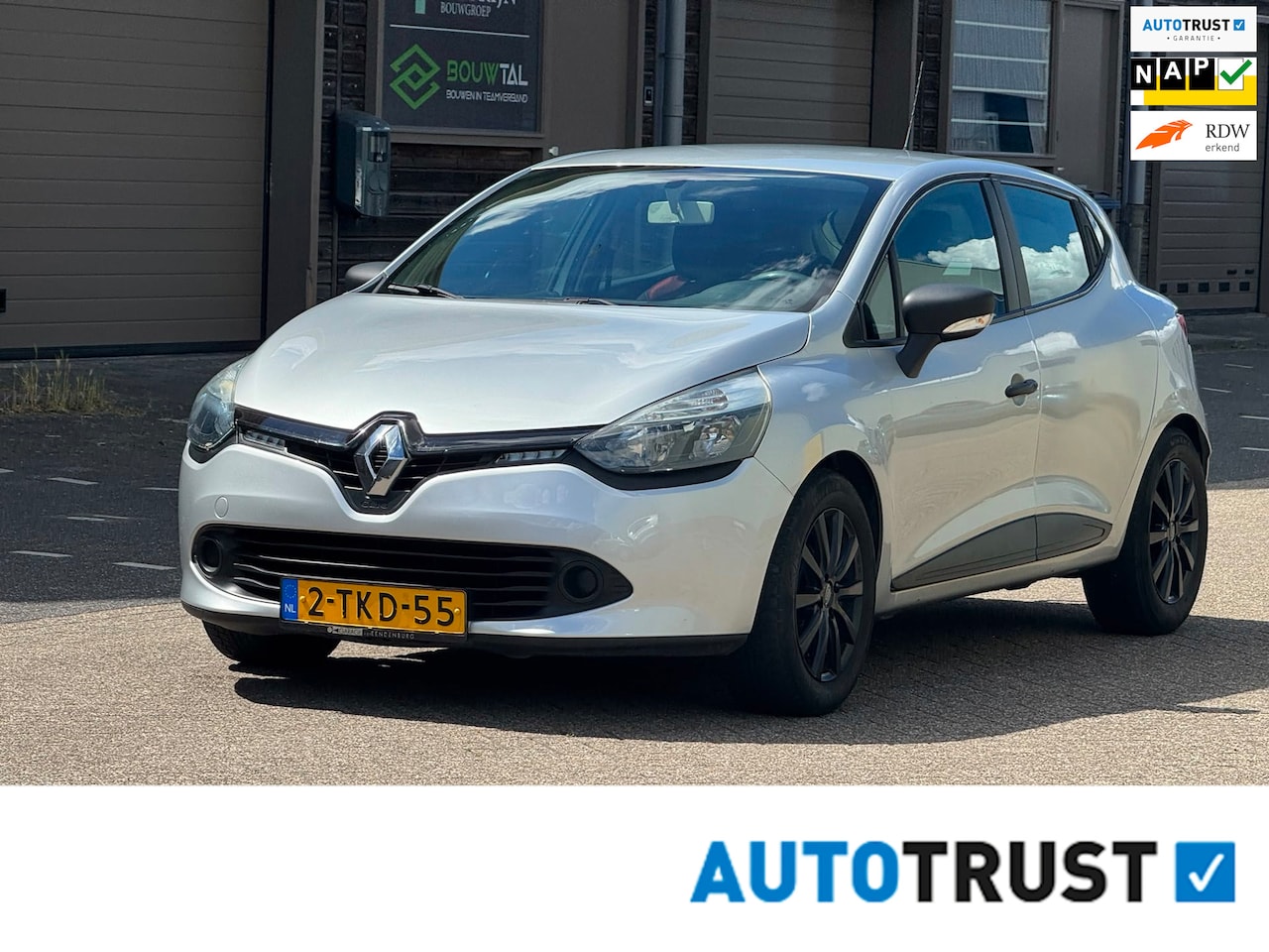Renault Clio - 0.9 TCe Authentique/airco/cruise Controle/aluminium velgen/km nap - AutoWereld.nl