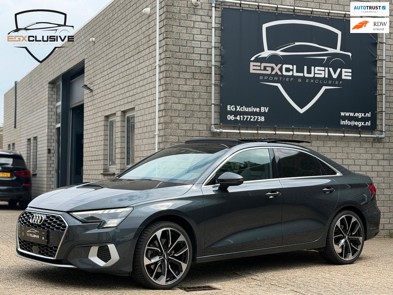 Audi A3 Limousine - 30 TFSI S edition S line Pano/Camera/Keyless - AutoWereld.nl