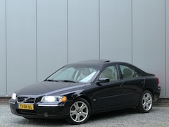 Volvo S60 - 2.4 AUT Summum Mobility Line / Schuifdak / Trekhaak