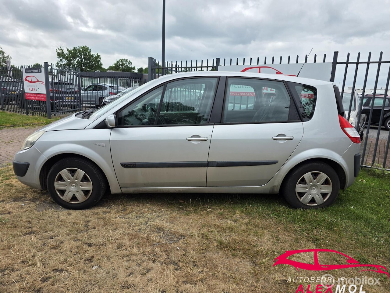 Renault Scénic - 1.6-16V Business Line 1.6-16V Business Line - AutoWereld.nl