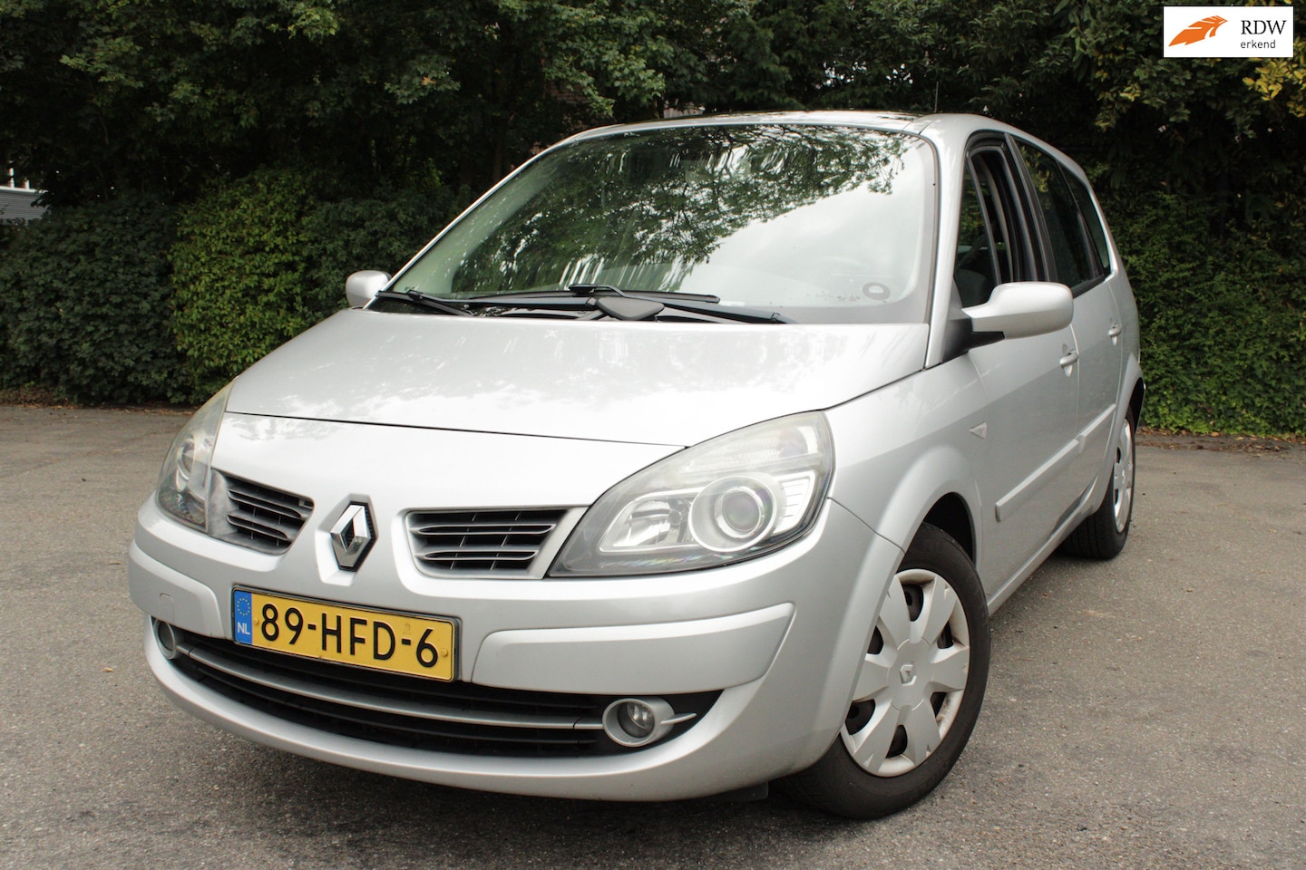 Renault Grand Scénic - 1.6-16V Business Line 7p. 1.6-16V Business Line 7p. - AutoWereld.nl