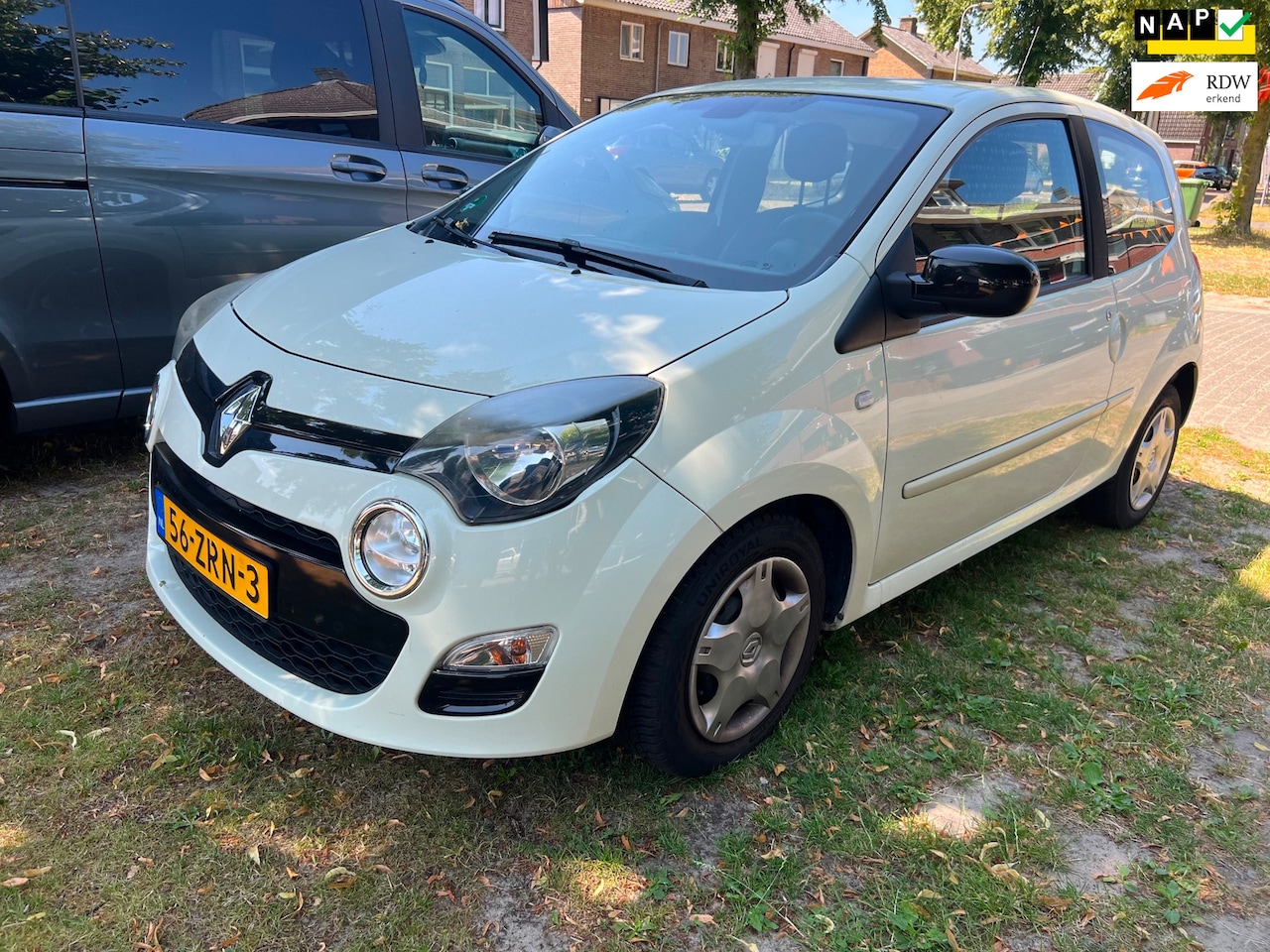 Renault Twingo - 1.2-16V Dynamique 1.2 16V Dynamique - AutoWereld.nl