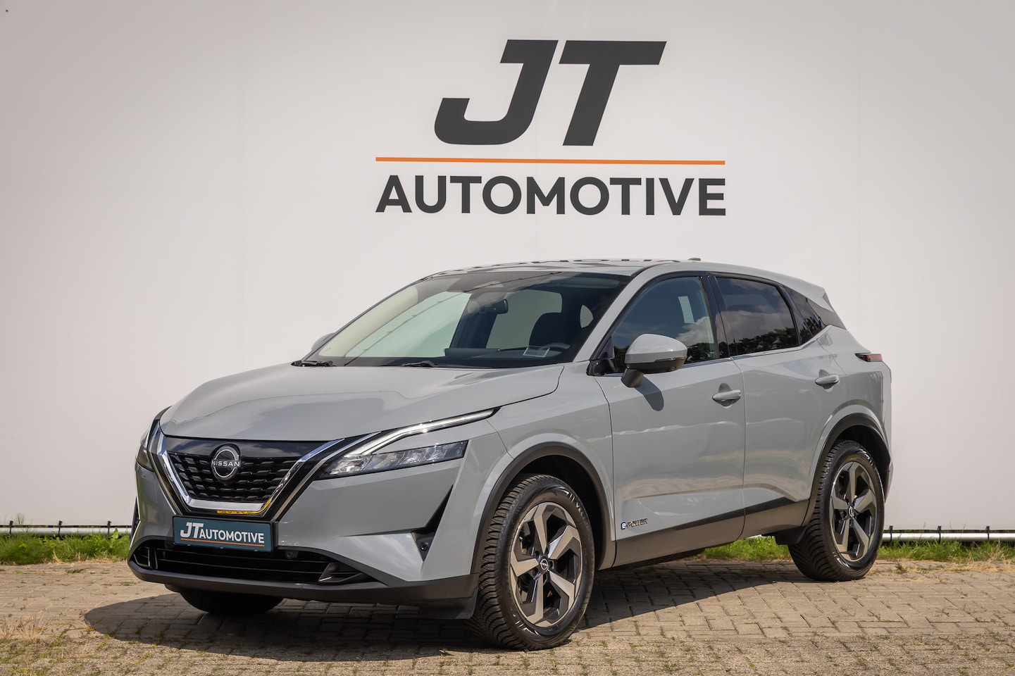 Nissan Qashqai - 1.5 ePower N-Connec 360 camera | klimaat control | half ledere bekleding | Carplay | Dab - AutoWereld.nl