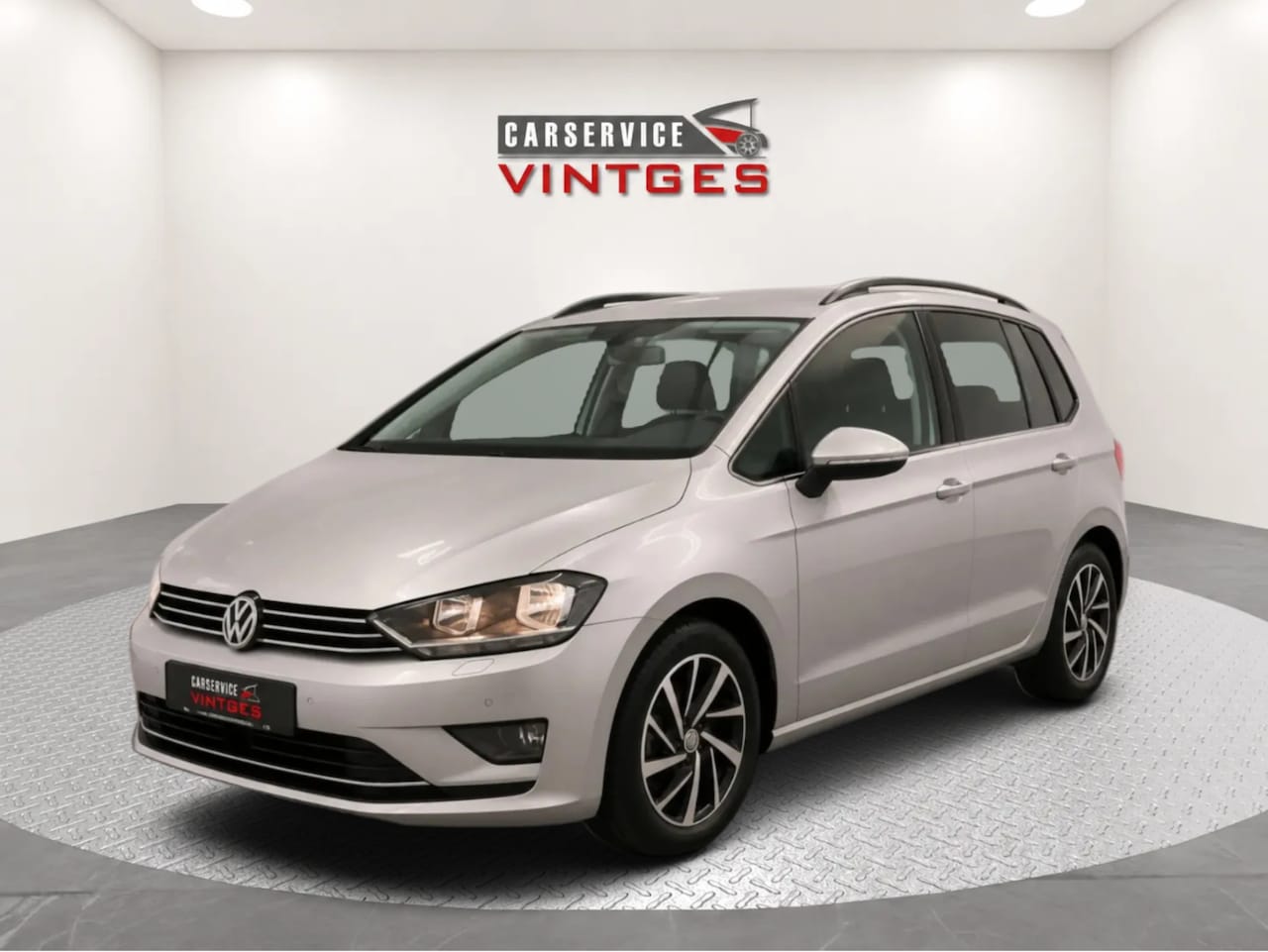 Volkswagen Golf Sportsvan - 1.4 TSI DSG Sound: DSG Sound | Hoge instap | Adaptive Cruise | Navi | Stoelverwarming - AutoWereld.nl