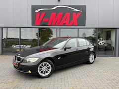 BMW 3-serie - 318i 318 2.0 Sedan Executive NAP Airco Cruise Trekhaak