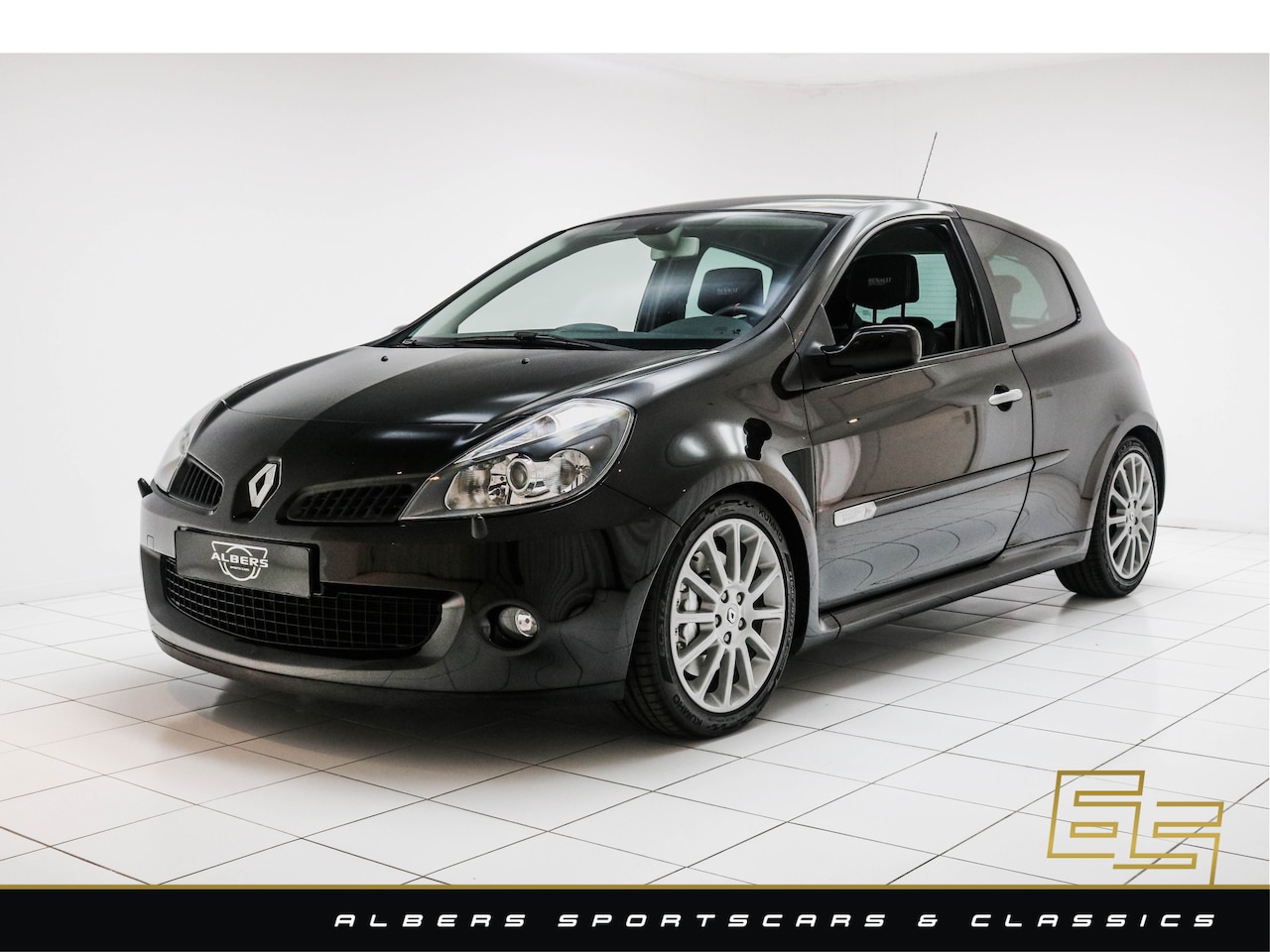 Renault Clio - 2.0-16V 3 RS Dutch delivered - All original - Fresh service - 67.000 km - 2 owners - AutoWereld.nl