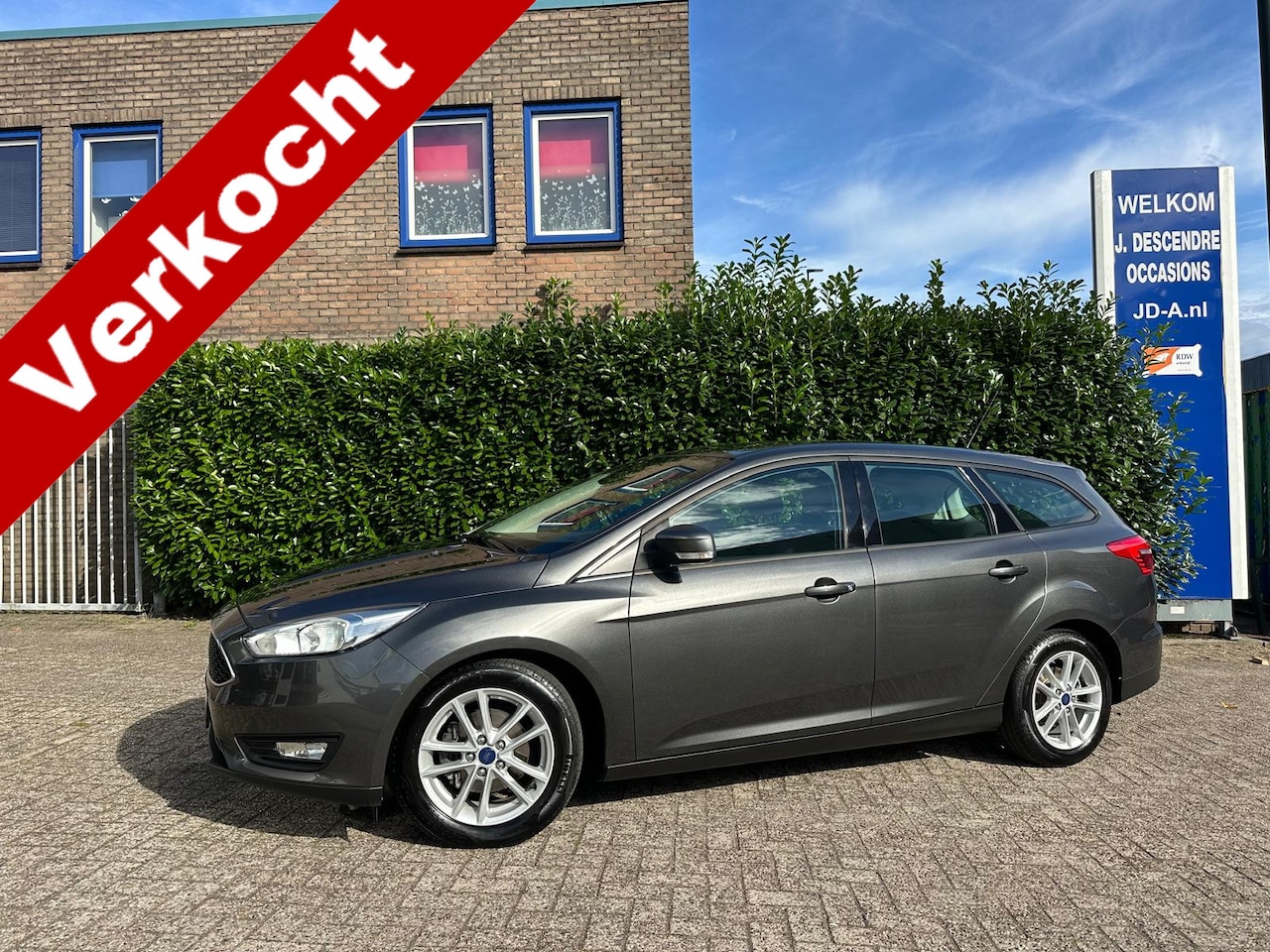 Ford Focus Wagon - 1.0 EcoBoost Titanium Distributieriem vervangen,Climate C, Cruise C!!!! - AutoWereld.nl