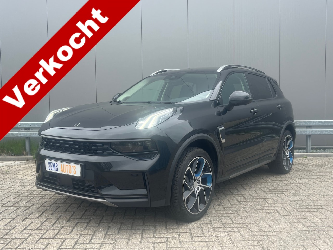 Lynk & Co 01 - 1.5 Pano / Appel Car Play / Plug-in Hybride - AutoWereld.nl