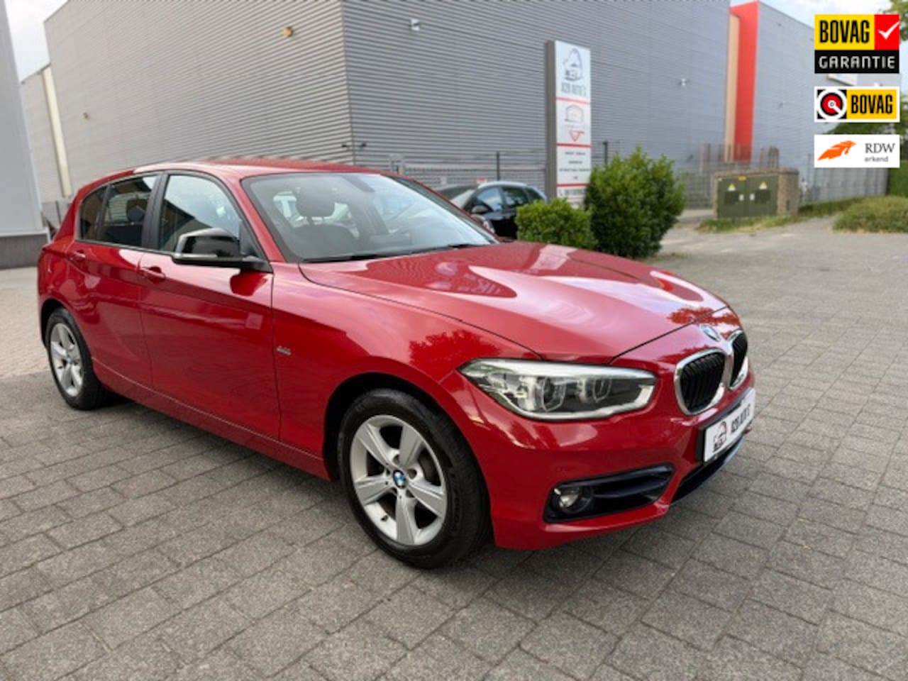 BMW 1-serie - 118i Edition Sport Line Shadow Executive|Automaat|Airco|APK2027 - AutoWereld.nl