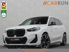 BMW iX1 - 30 313pk X-Drive M-Sport Performance | Adaptief Led | Sportstoelen | Keyless | Adaptieve C