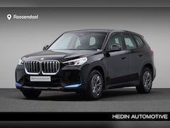 BMW iX1 - xDrive30 67 kWh | Parking Assistant | Camera | Stoelverwarming |