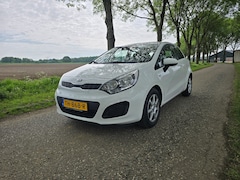 Kia Rio - 1.2 CVVT ComfortLine ..