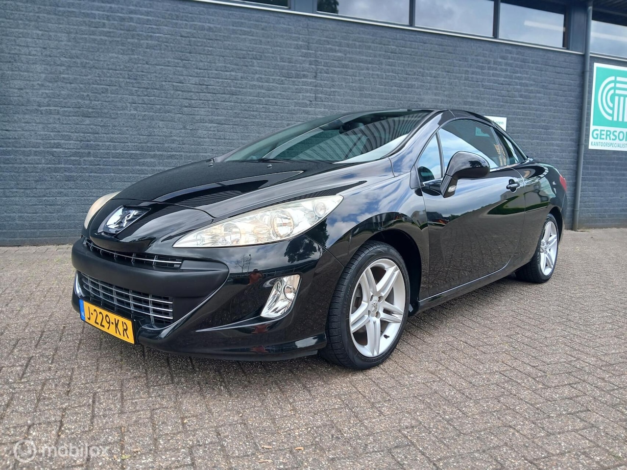 Peugeot 308 CC - 1.6 VTi 140.000Km/Apk 07-'27 - AutoWereld.nl