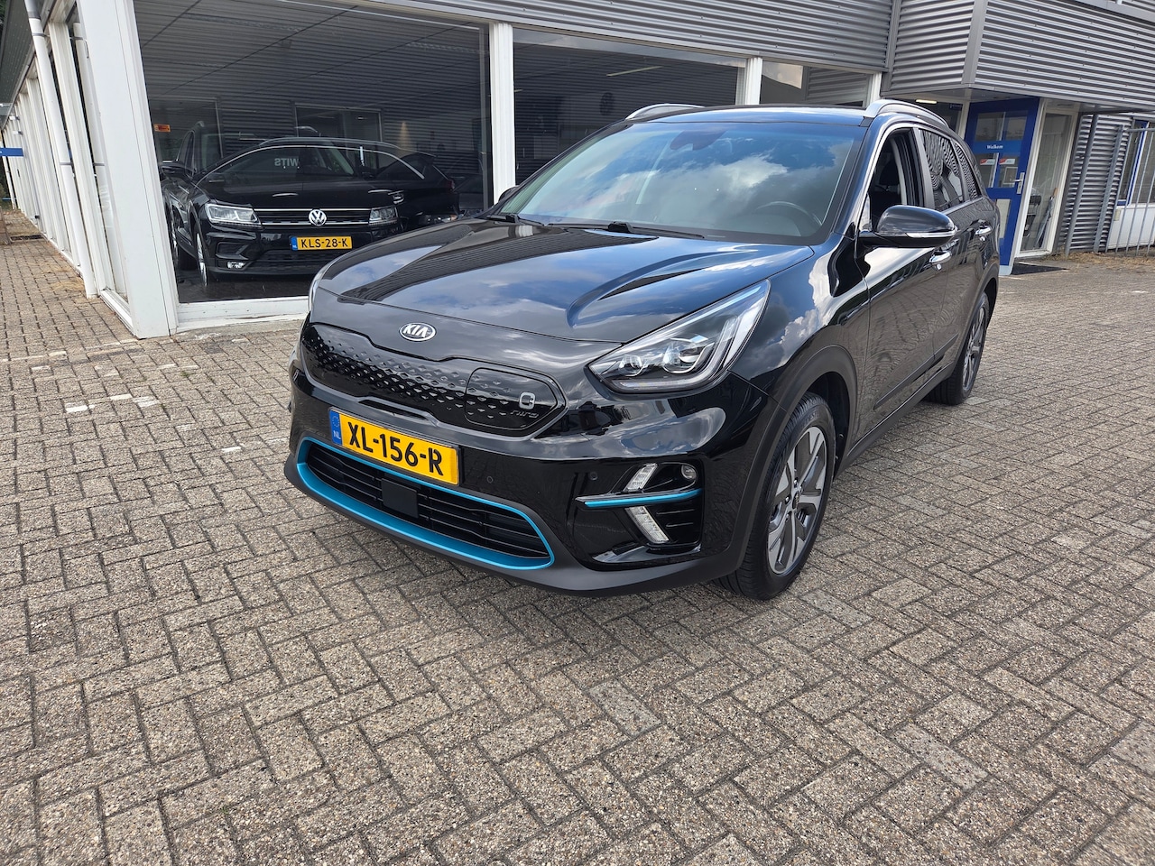 Kia e-Niro - ExecutiveLine 64 kWh ExecutiveLine 64 kWh - AutoWereld.nl