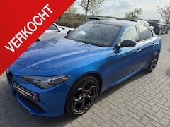 Alfa Romeo Giulia - 2.0 T Veloce AWD LSD - Instelbare schokdempers - Panorama dak