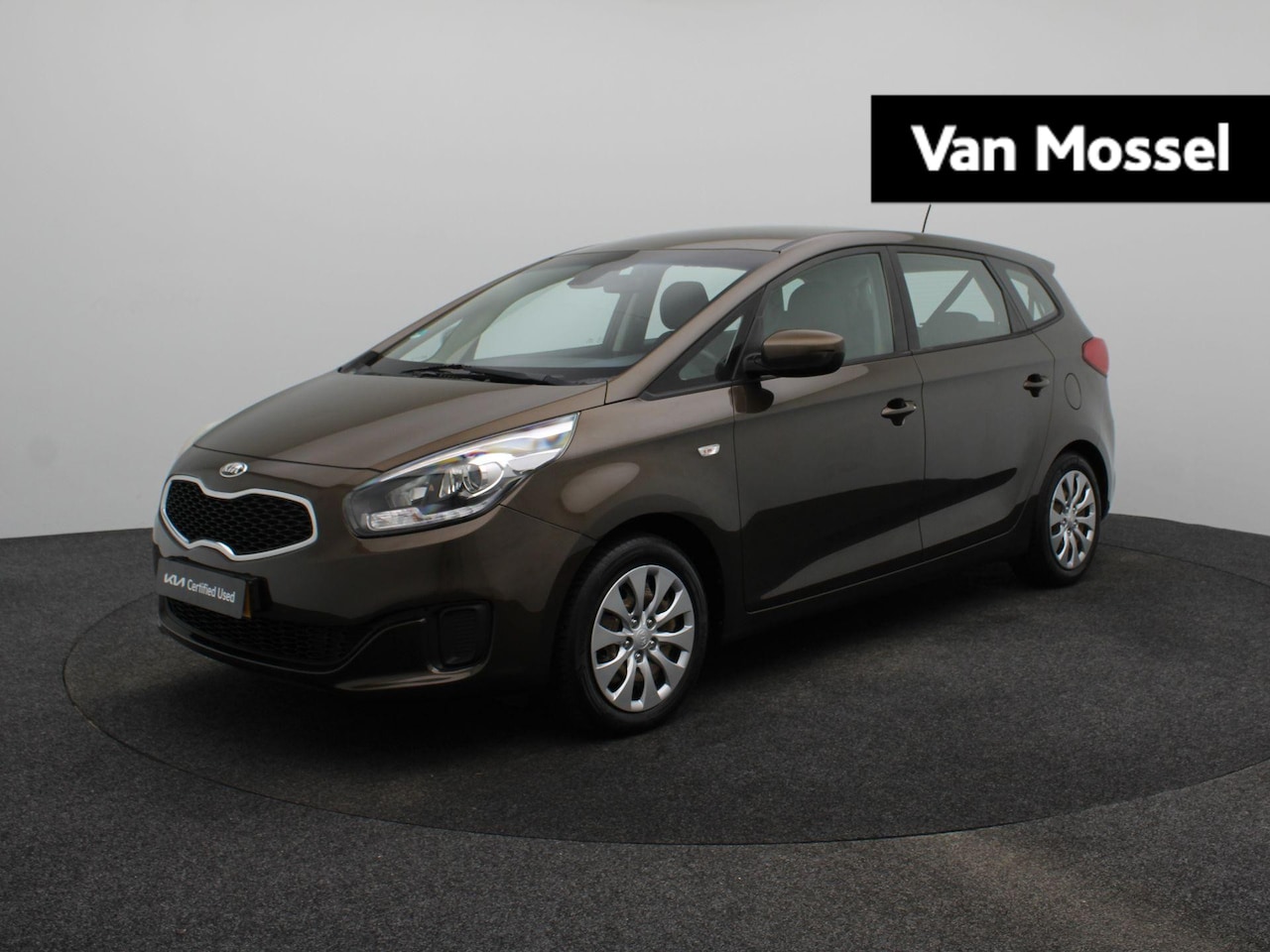 Kia Carens - 1.6 GDi First Edition | navi | camera | climate control | trekhaak - AutoWereld.nl