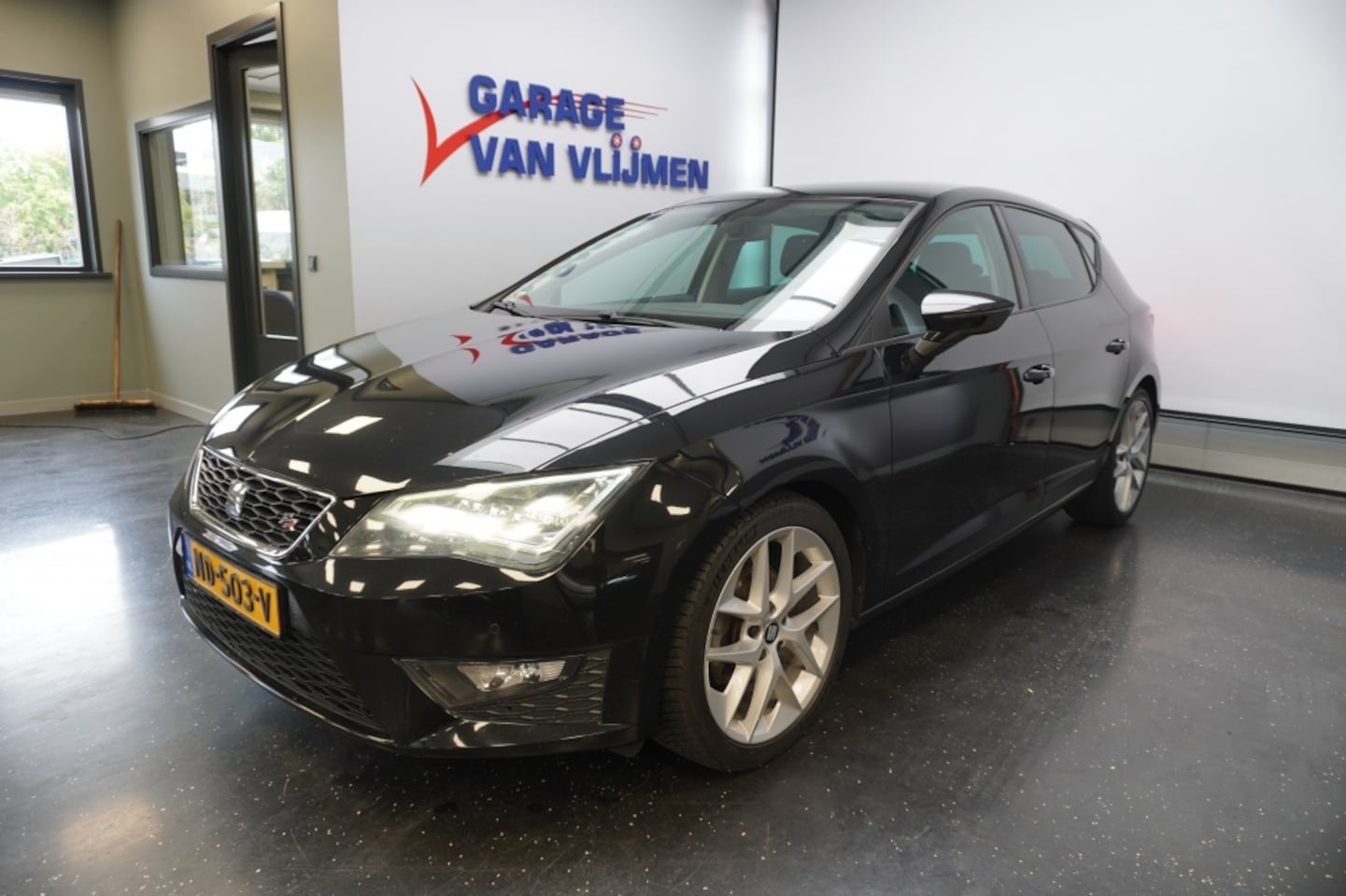 SEAT Leon - 1.4 EcoTSI FR Con. - AutoWereld.nl