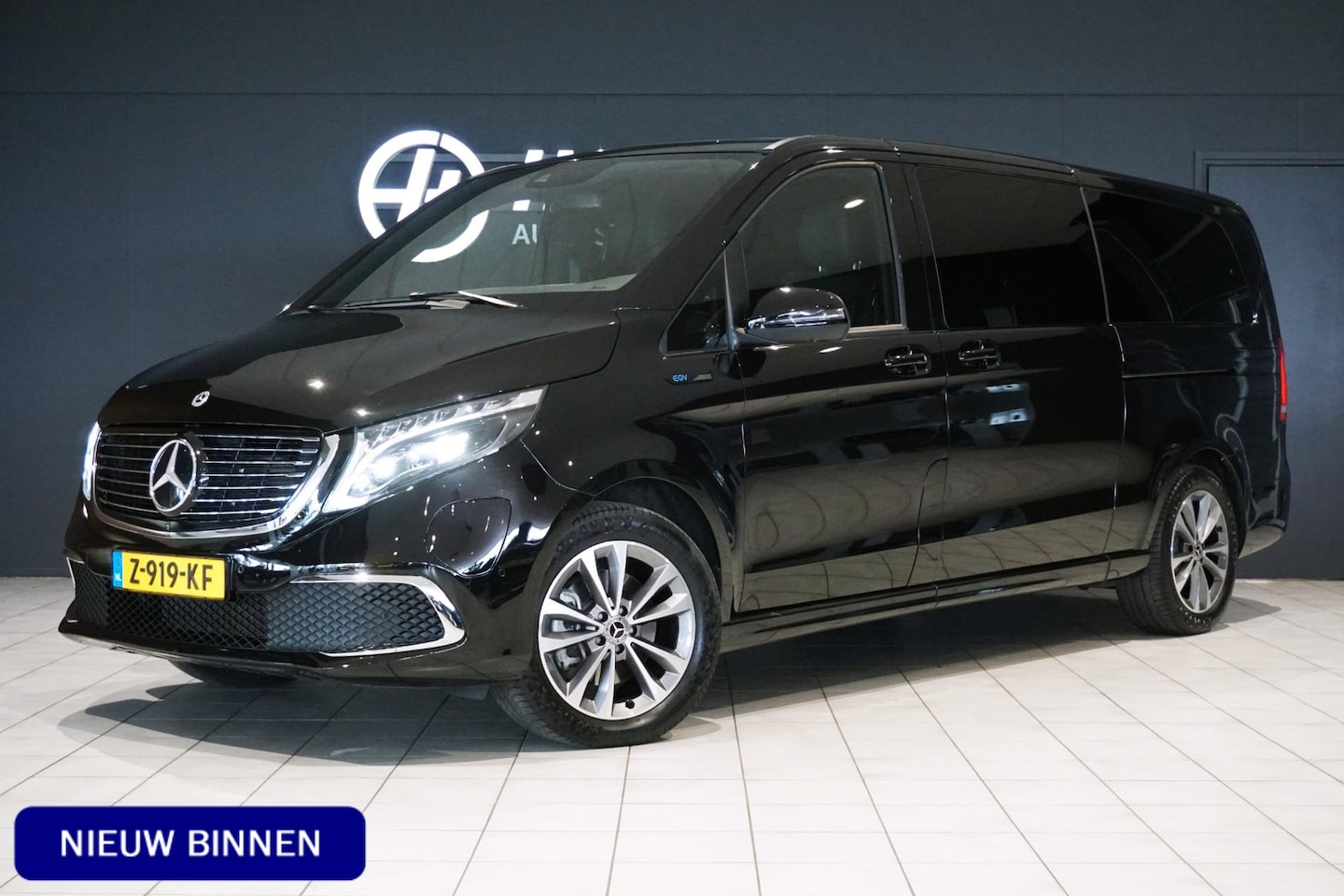 Mercedes-Benz EQV - 300 L3 90 kWh 6-pers lounge + LUCHTVERING / BURMESTER / 360 CAMERA / ELEK. SCHUIFDEUREN - AutoWereld.nl