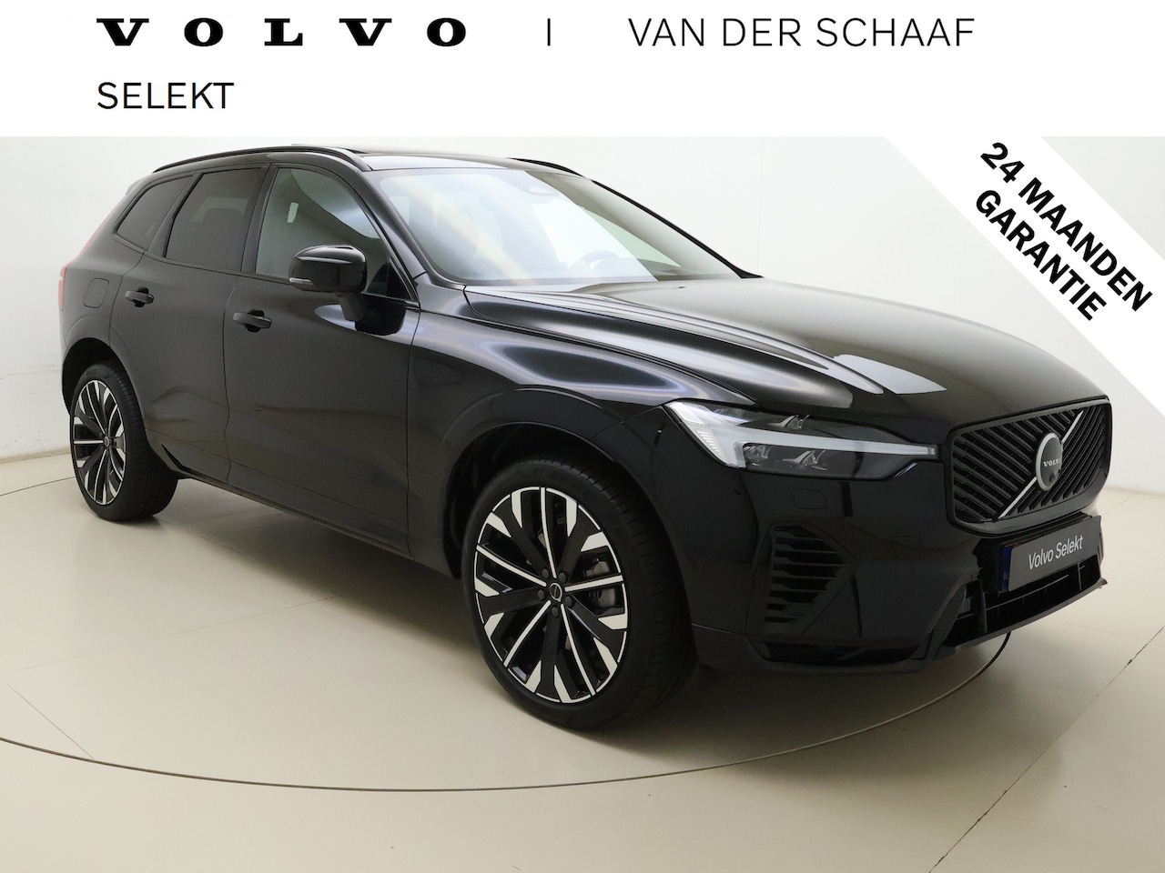 Volvo XC60 - T6 350pk AWD Ultra Dark / Luchtvering / Bowers en Wilkins audio / Navy Herringbone bekledi - AutoWereld.nl