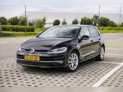 Volkswagen Golf - 1.5 TSI Highline Virtual Cockpit (Active Info Display): Dynaudio geluidssysteem 18-inch lichtmetalen velgen