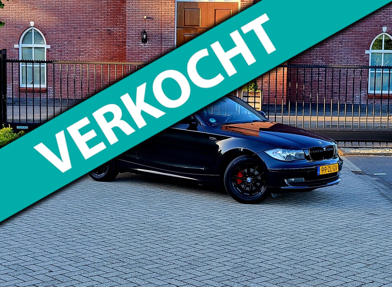 BMW 1-serie - 118i Business Line / Airco / Nap / Camera / Nieuwe Apk - AutoWereld.nl