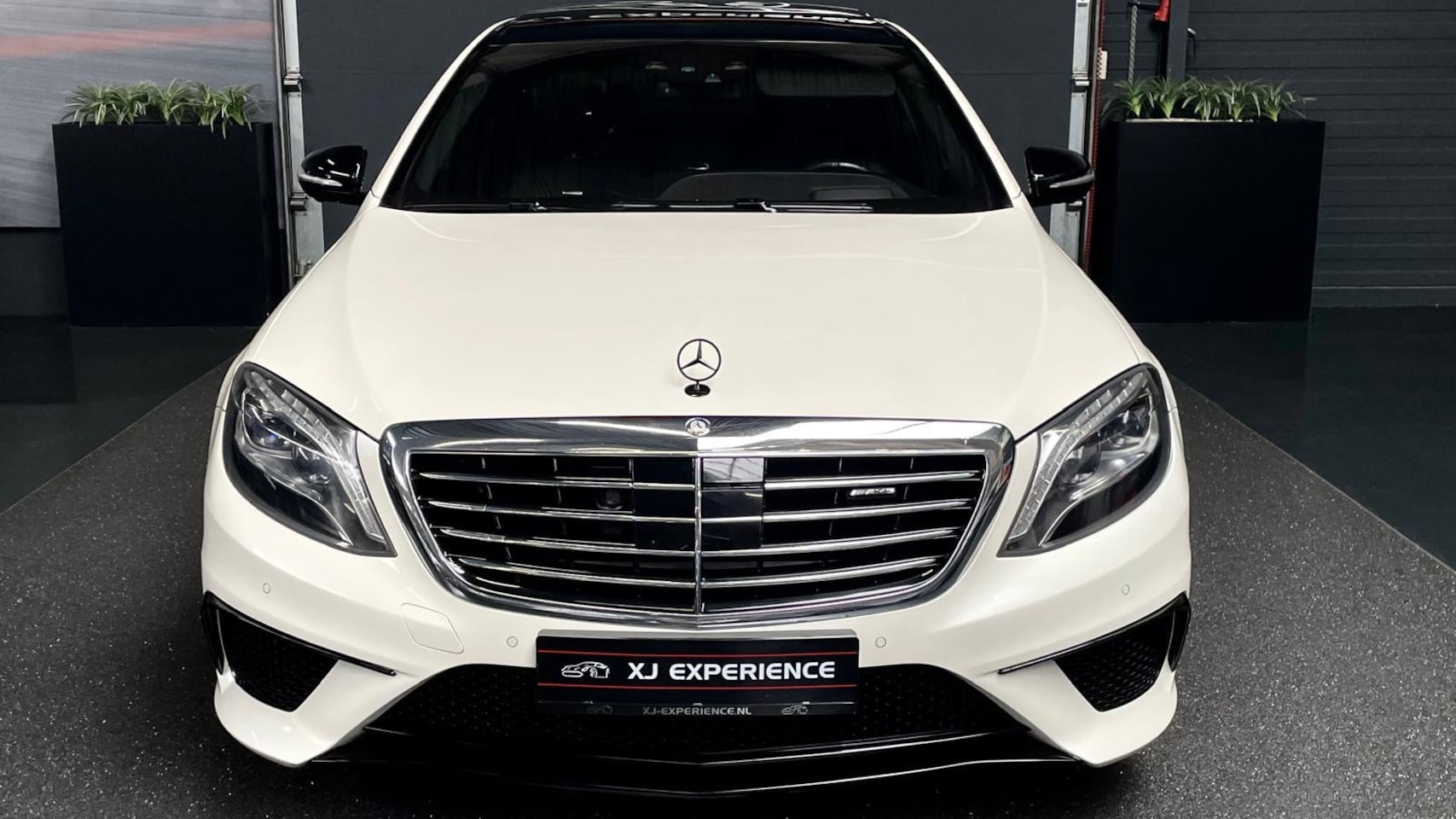 Mercedes-Benz S-klasse - AMG 63 4Matic Lang 585 PK PANO Keram Burm H-End Carbon Night Vis - AutoWereld.nl