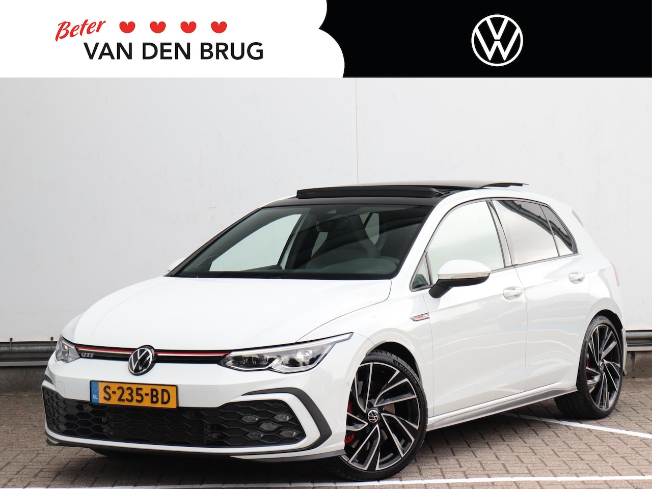 Volkswagen Golf - 2.0 TSI GTI | Panoramadak | Adaptief onderstel | Harman/Kardon | Stoelverwarming | Achteru - AutoWereld.nl