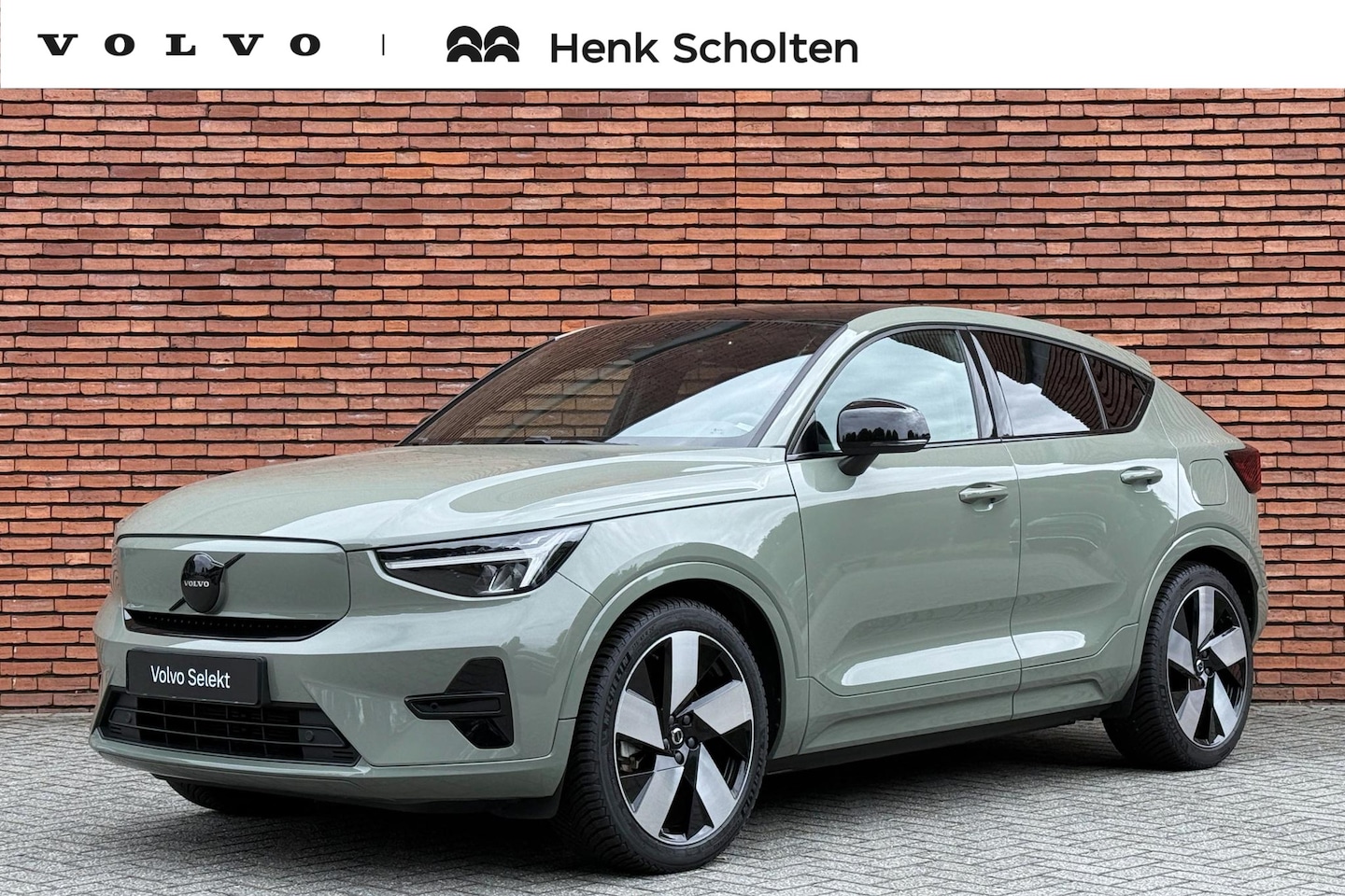 Volvo C40 - Recharge Plus 69 kWh Heico Uitvoering | 20"inch Velgen | Stuur- en Stoelverwarming | Panor - AutoWereld.nl