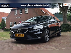 Volvo V40 - 2.0 T4 Business Sport Aut. | R-design | Camera | Lichtmetaal | Leer | PDC | Stoelverwarmin