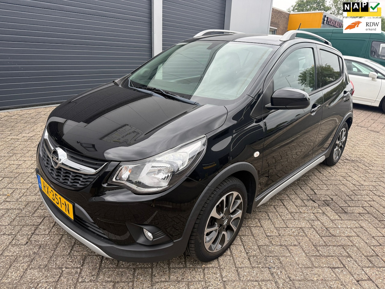 Opel Karl - 1.0 Rocks Online Edition / NAP / LAGE KMSTAND / AIRCO / APK / BOEKJES / TWEE SLEUTELS / ZE - AutoWereld.nl