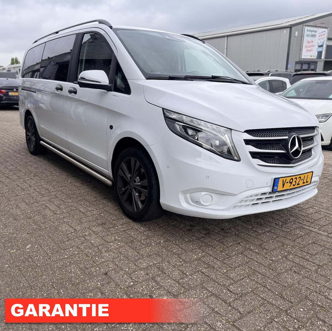 Mercedes-Benz Vito - 114 CDI Lang DC Comfort /CAMERA / TREKHAAK / LEER / DUBBEL CABINE / - AutoWereld.nl