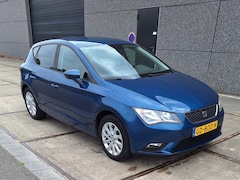 SEAT Leon - 1.2 TSI Style Trekhaak, airco, cruise control