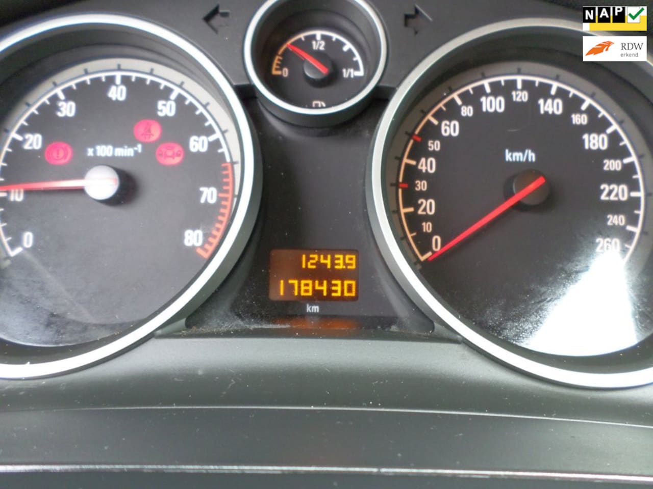 Opel Zafira - 2.2 Temptation 2.2 Temptation - AutoWereld.nl